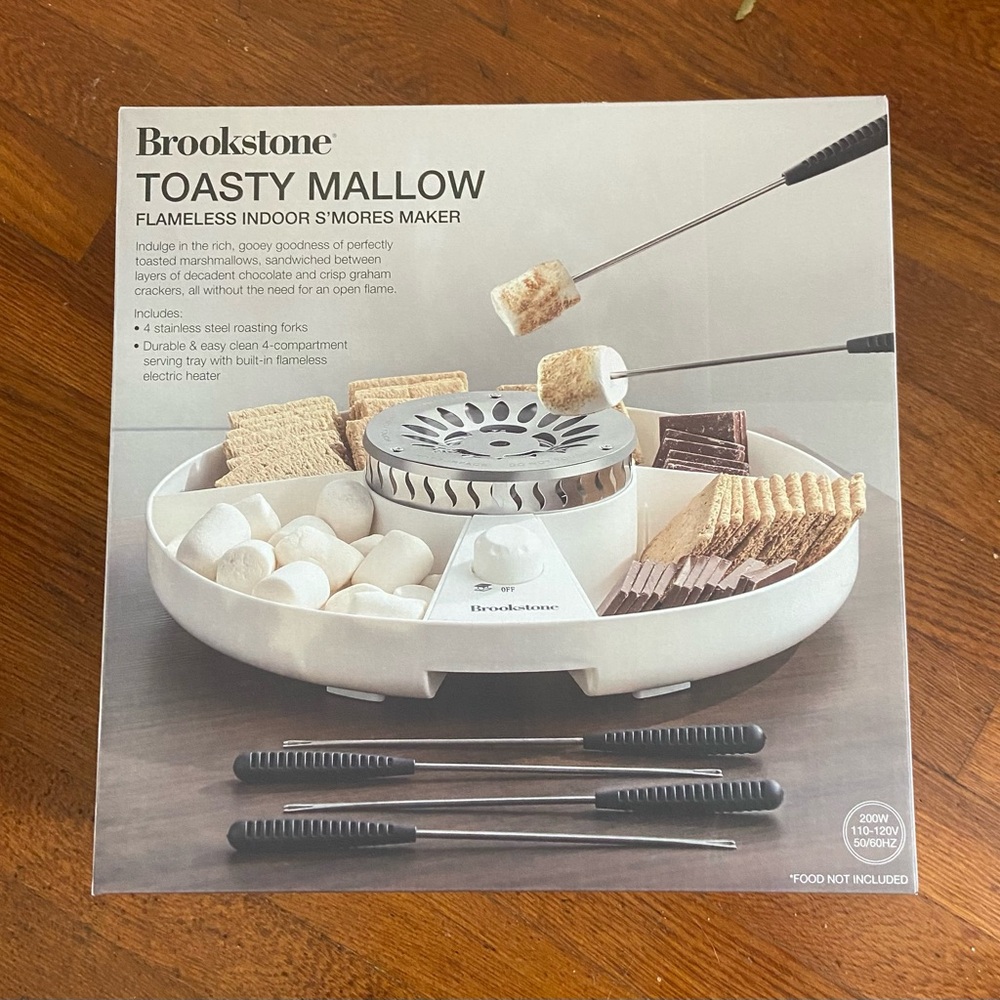 NIB - Brookstone Toasty Mallow (indoor s’more maker)